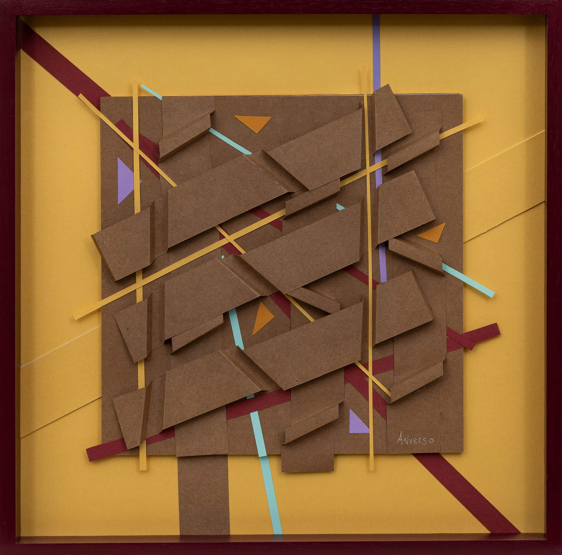 Obra de papel cortado y plegado manualmente